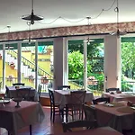 Hotell Pineta Del Borgo Cavi di Lavagna