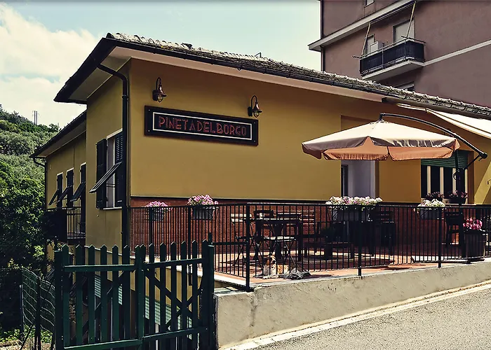 ホテル Pineta Del Borgo *