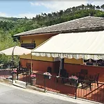 Szálloda Pineta Del Borgo Cavi di Lavagna