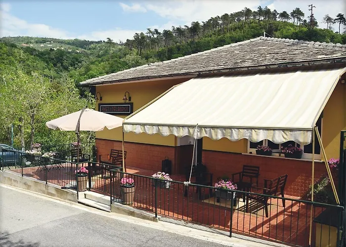 Hotel Pineta Del Borgo Cavi di Lavagna